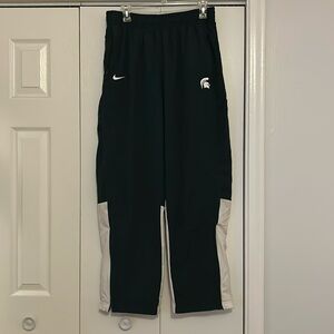 Nike DRIFIT XL MSU Green/white windpants Michigan state university